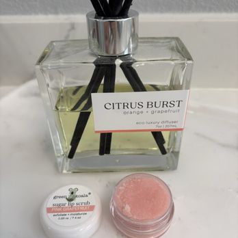 Green Koala - Pink Grapefruit lip scrub - Candle Stores Near Me - Pembroke, Massachusetts