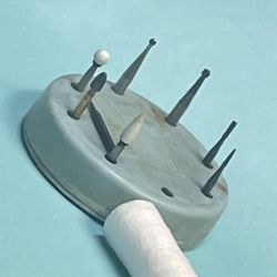 Cute Smiles 4 Kids - Absolutely disgusting tools that haven't been replaced since i last visited.
