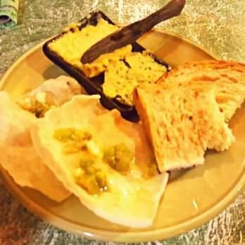 The Buzz Cafe - Bread and spreads, compliment while waiting for your meals! Delicious! - Cafes Near Me - Panglao, BOH The Buzz Cafe - Bread and spreads, compliment while waiting for your meals! Delicious! - Cafes Near Me - Panglao, BOH
