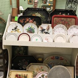 Tole trays...at your service