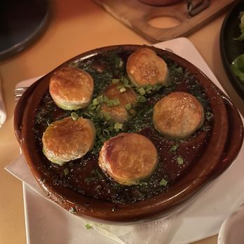 Amelie - Escargots Gratinés - French Near Me - New York, New York