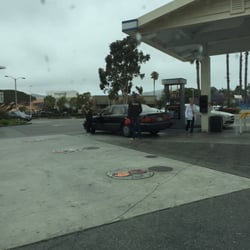 ampm - There was 2 different guys begging and insisting on $ for "gas".