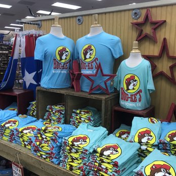 Buc-ee's - Inside - Gas Stations Near Me - Baytown, Texas