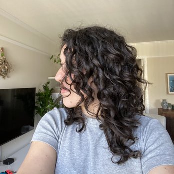 MaduSalon - Haircut by Jaretta - Hair Salons Near Me - San Francisco, California