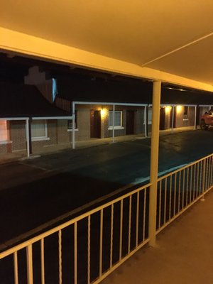 Munger Moss Motel by null