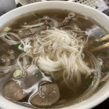 Yum Yum Pho - Combination pho - Vietnamese Near Me - Aiea, Hawaii