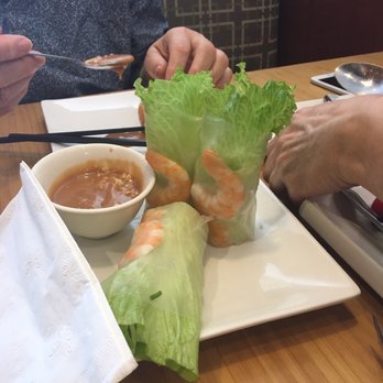 Saigon Bowl Vietnamese Eatery - Fresh Salad Rolls with shrimp - Vietnamese Near Me - Hillsboro, Oregon