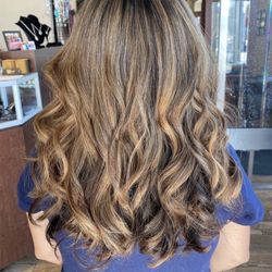 Aquarius Hair Studio