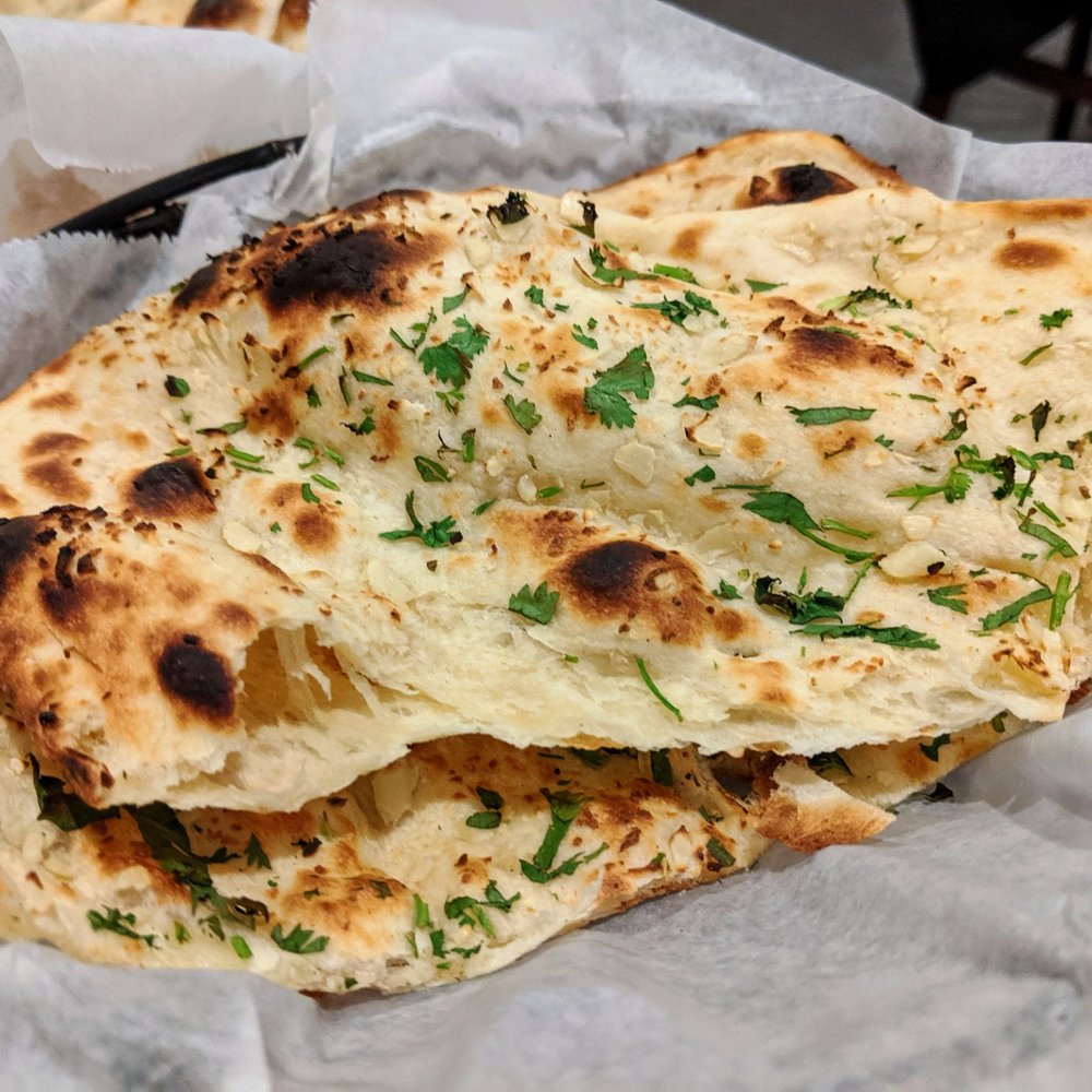 India Kitchen Tustin, CA - Garlic naan - Indian Near Me - Tustin, California India Kitchen Tustin, CA - Garlic naan - Indian Near Me - Tustin, California