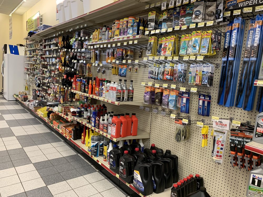 HOLIDAY STATION Updated June 2024 108 Highway 169, Garrison