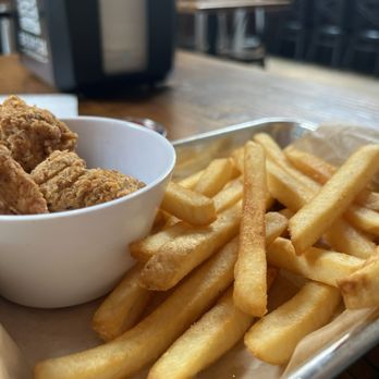 Burger Bench - Chicken bites with fries - American Near Me - Escondido, California Burger Bench - Chicken bites with fries - American Near Me - Escondido, California