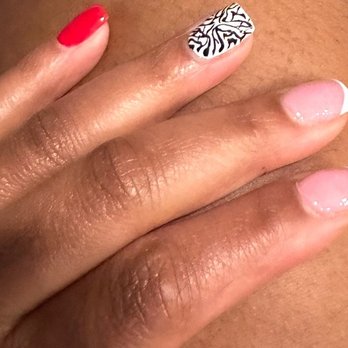 Onyx Nail Bar Brazos - Short and Square Set - Nail Salons Near Me - Rosenberg, Texas