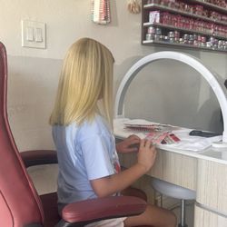 Le Mirage Hair & Nails Salon