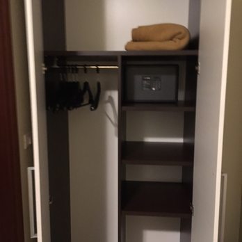 Hotel Boccascena - Closet - Hotels Near Me - Genova, GE