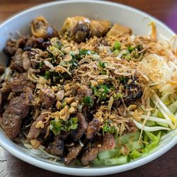 Pho Delicious - The Bun Thịt Nướng, Chả Giò