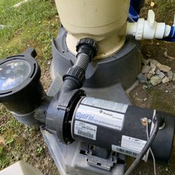 C&M Pool Service - Above ground pool equipment install.