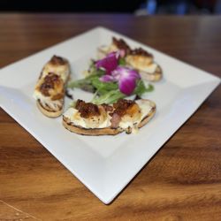 Taverna On The Bay