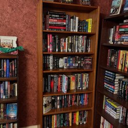 Meeting Street Books & Cafe - Books