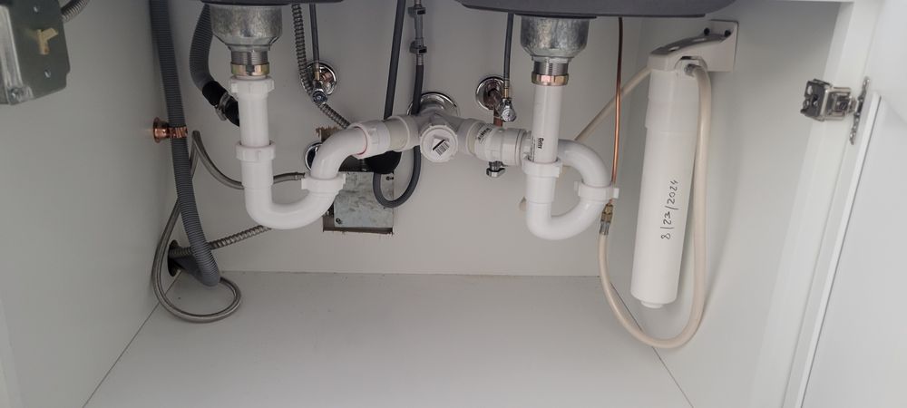 Slide of ACM Plumbing