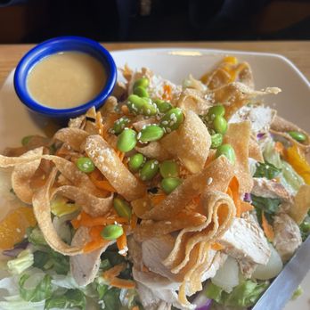 Islands Restaurant - Burgers Near Me - Chino, California