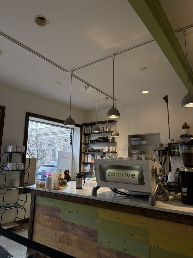 Convive Coffee Roastery Logo