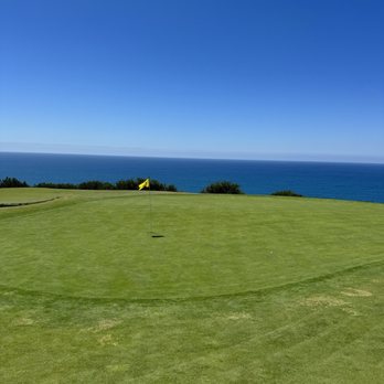 Torrey Pines Golf Course - Green - Golf Near Me - La Jolla, California Torrey Pines Golf Course - Green - Golf Near Me - La Jolla, California