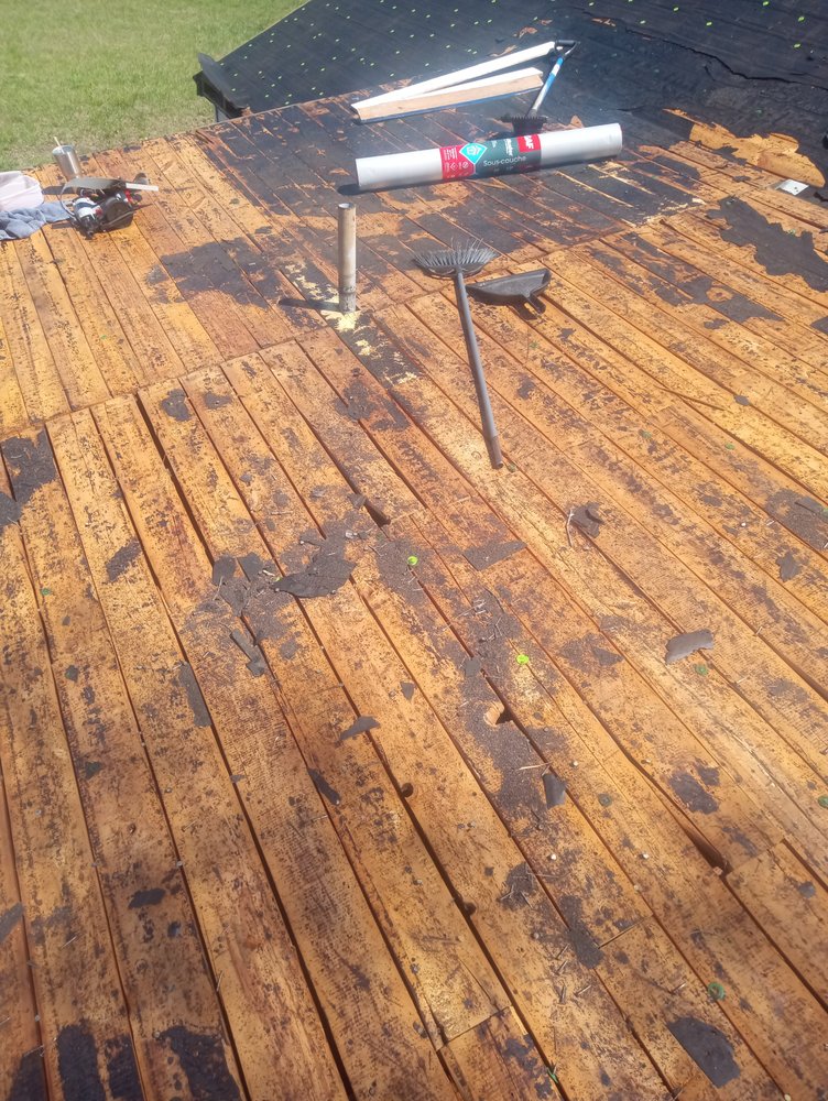 Slide of Roofing Worx