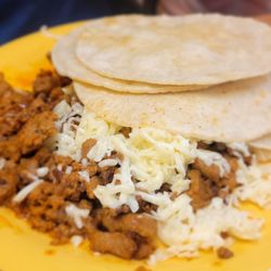 El Cometa - Tacos Al Pastor con Queso