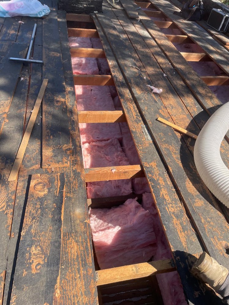 Slide of Dominguez Roofing