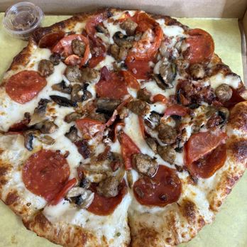 Thai Curry Pizza - Italian Gourmet Pizza - Large - Pizza Near Me - Long Beach, California Thai Curry Pizza - Italian Gourmet Pizza - Large - Pizza Near Me - Long Beach, California