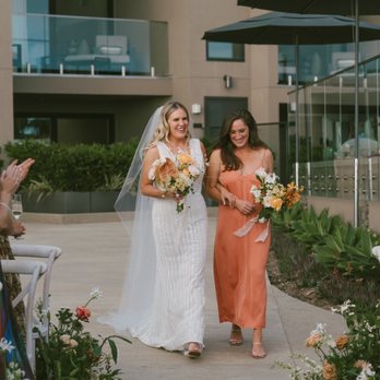 Tara Tailor Shop - Wedding dress - Sewing & Alterations Near Me - Carlsbad, California Tara Tailor Shop - Wedding dress - Sewing & Alterations Near Me - Carlsbad, California