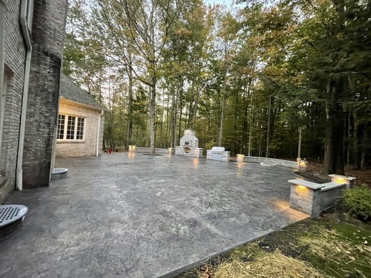 Patios - Are you looking for a new patio in the backyard? We build custom patios that will suit your backyard lifestyle! Patios - Are you looking for a new patio in the backyard? We build custom patios that will suit your backyard lifestyle!