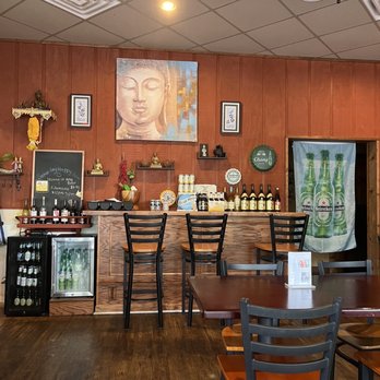 Thai Spice Kitchen - Restaurant interior - Thai Near Me - Jacksonville, Florida Thai Spice Kitchen - Restaurant interior - Thai Near Me - Jacksonville, Florida