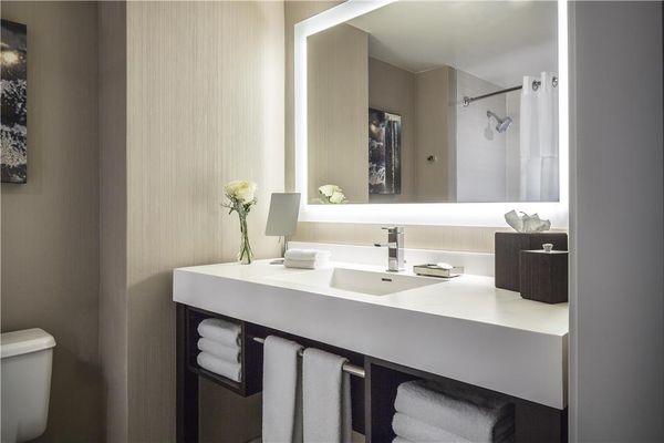 Manchester Grand Hyatt San Diego by null
