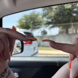 Elegant Nails And Spa