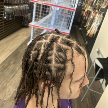 Legacy Braids - Hair Extensions Near Me - Clarksville , Indiana Legacy Braids - Hair Extensions Near Me - Clarksville , Indiana