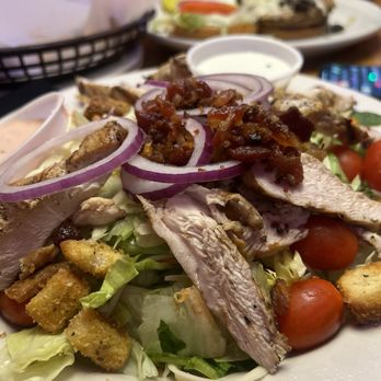 Texas Roadhouse - Grilled Chicken Salad - Steakhouses Near Me - Madison, Wisconsin