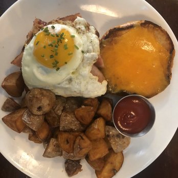 Steak + Vine - Bodega Sandwich - omg so good I love it. - Steakhouses Near Me - La Grange, Illinois