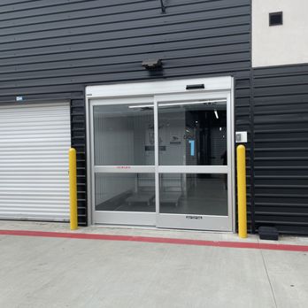 BestBox Storage - Loading areas - Self Storage Near Me - Houston, Texas