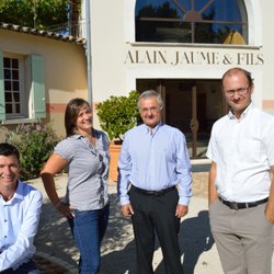 Vignobles Alain Jaume - La Famille Jaume
