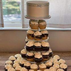 Noland's Cake Shop