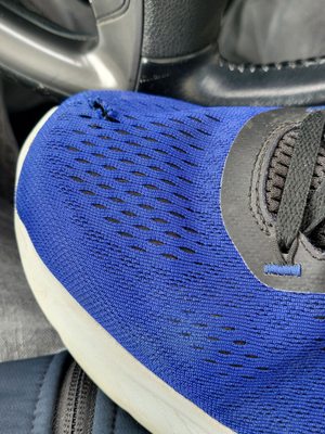 SKECHERS Warehouse Outlet by null