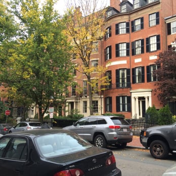 Beacon Hill - Men's Clothing Near Me - Westerly, Rhode Island