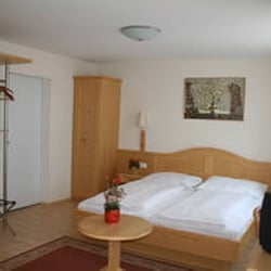 Adlerhof