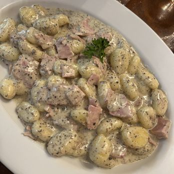 Gambino - Gnocchi with Black Truffle and Ham - Italian Near Me - Paris, 75 Gambino - Gnocchi with Black Truffle and Ham - Italian Near Me - Paris, 75