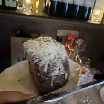 Donna's - Garlic Bread - Italian Near Me - Los Angeles, California