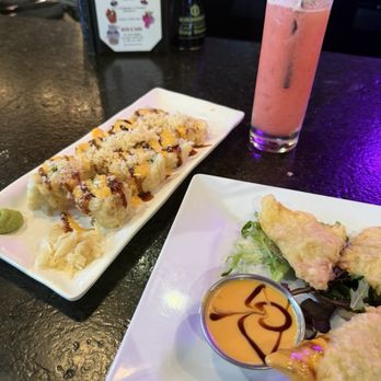 Rock N Roll Sushi - Sweet Home Alabama rolls - Sushi Bars Near Me - Stockbridge, Georgia