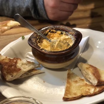 Side Street Cafe - Crab dip to die for - American Near Me - Bar Harbor, Maine