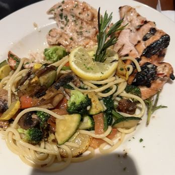 Johnny Carino's - Lemon rosemary chicken - Italian Near Me - Downey, California Johnny Carino's - Lemon rosemary chicken - Italian Near Me - Downey, California