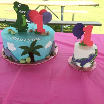 Gourmet Goodies - Birthday cake and smash cake - Bakeries Near Me - Victor, New York Gourmet Goodies - Birthday cake and smash cake - Bakeries Near Me - Victor, New York